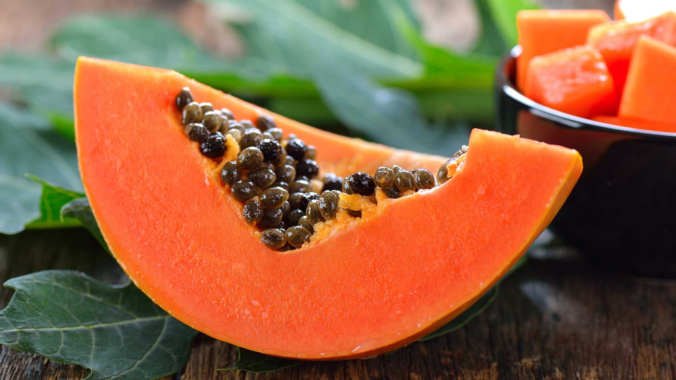 https://theingredientguru.com/wp-content/uploads/2021/12/papaya.jpg