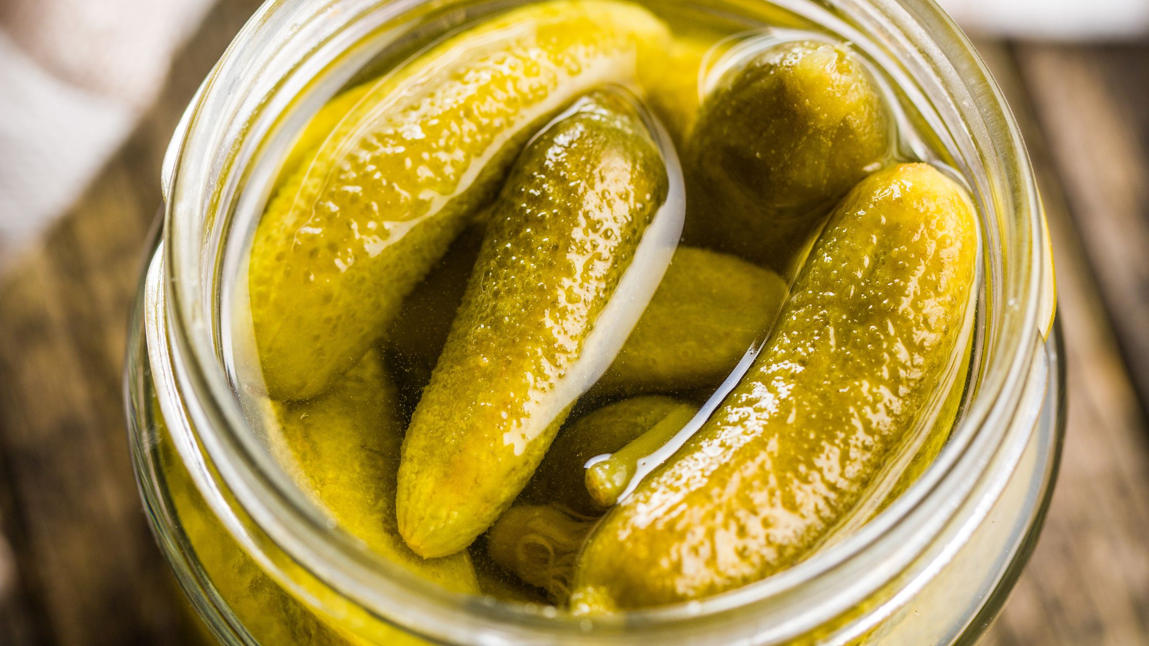 How to Make Traditional Lacto-Fermented Pickles